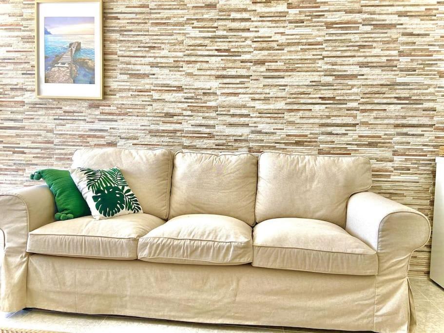 Alterhome Luminoso Estudio Con Piscina Y Maravillosas Vistas Torremolinos Exterior foto