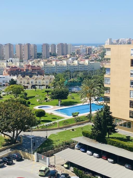 Alterhome Luminoso Estudio Con Piscina Y Maravillosas Vistas Torremolinos Exterior foto